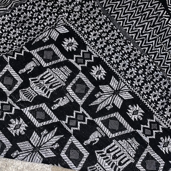 Woven black and white India bedspread blanket tablecloth boho tribal - Picture 7 of 7
